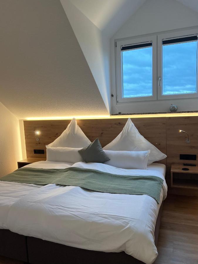 Vorgebirgsblick - Restaurant Biergarten Gaestehaus Bornheim  Esterno foto